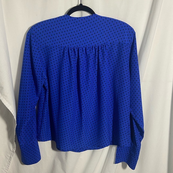 Vintage Jones New York Royal Blue Polka Dot Collarless Long Sleeve Blouse Pleats - Picture 8 of 12